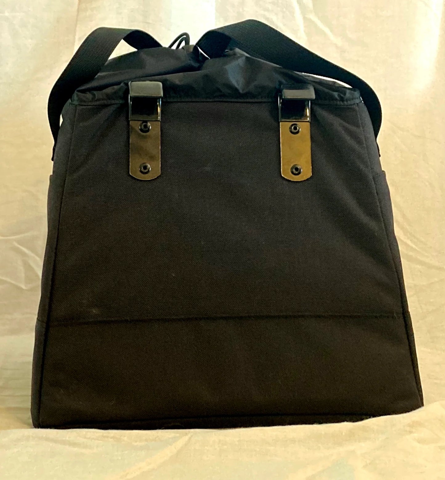 12" Hanging Bag