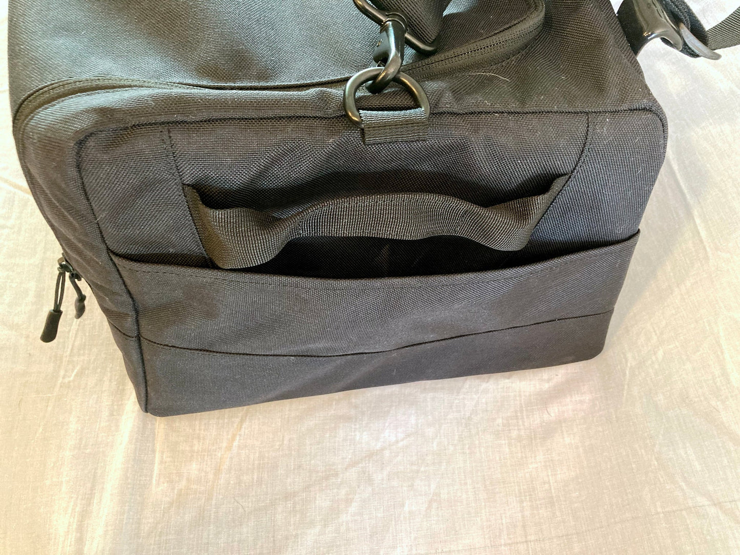 24" Hanging Bag