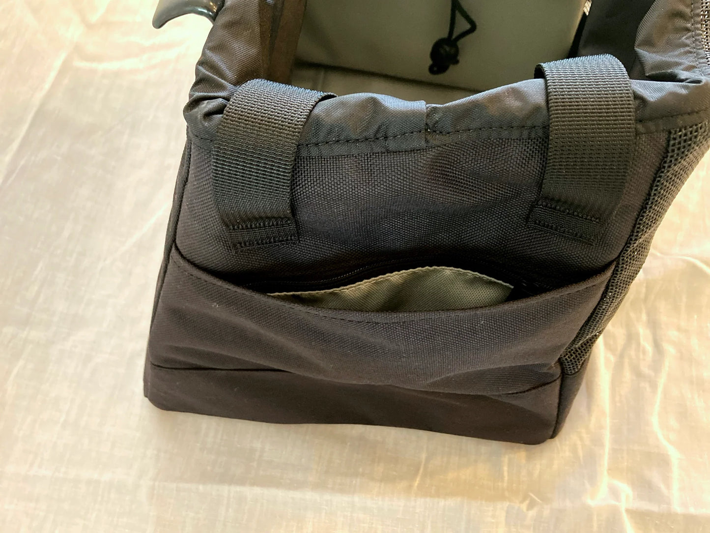 12" Hanging Bag
